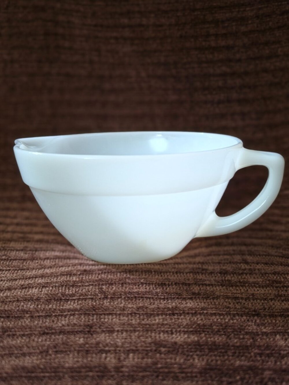 Anchor Hocking Fire King White Milk Glass Bowl w/Handle